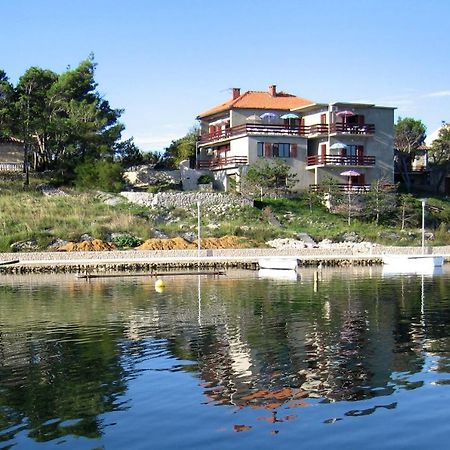 Seaside Apartments With A Swimming Pool Nin, Zadar - 6153 Kültér fotó